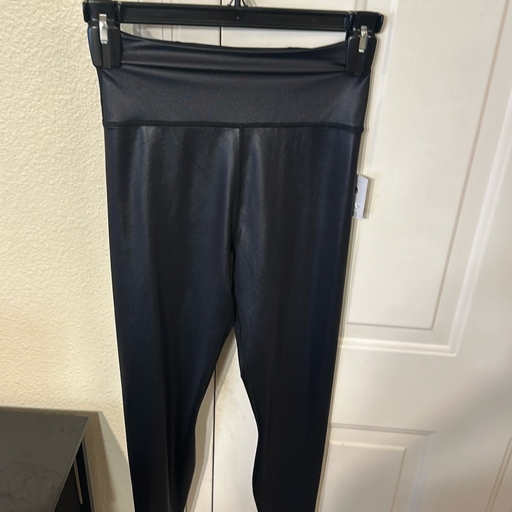 Spiritual gangster wet look leggings